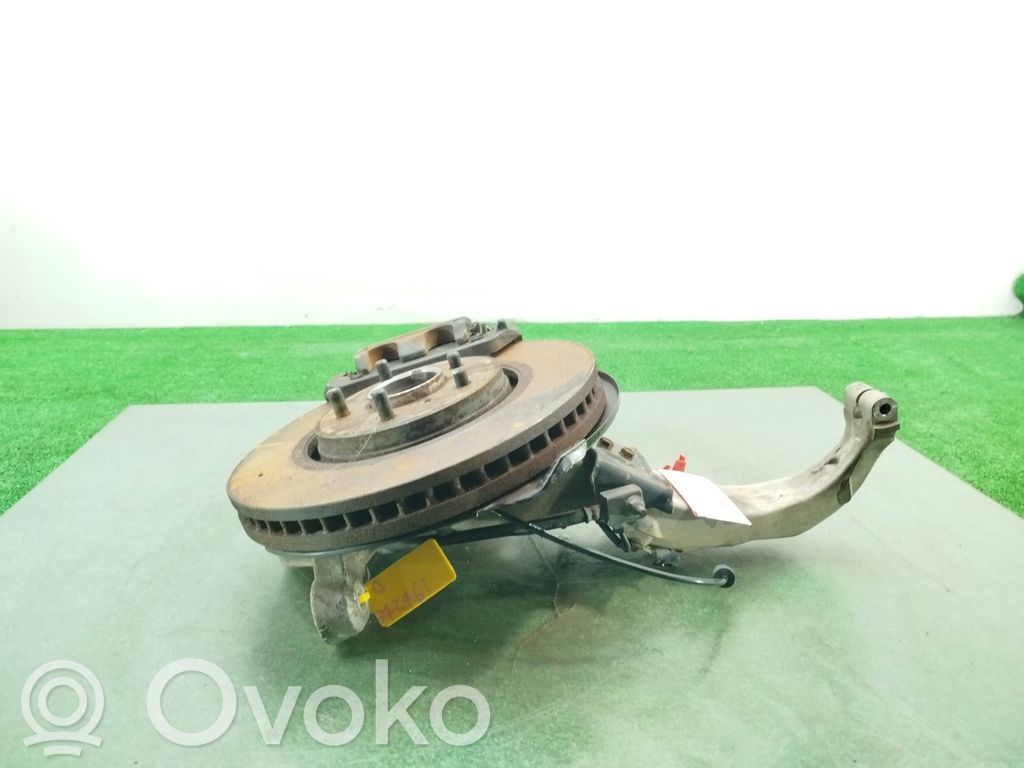 Infiniti EX Fuso a snodo con mozzo ruota anteriore 