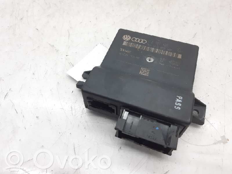 Otras unidades de control/módulos   4L0907468B