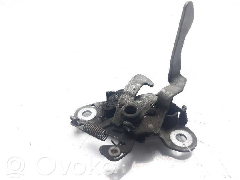 Citroen C5 Tie down hook / loop 