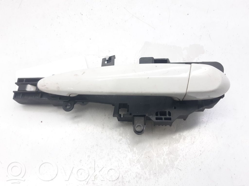 BMW 1 E81 E87 Manecilla externa puerta trasera 