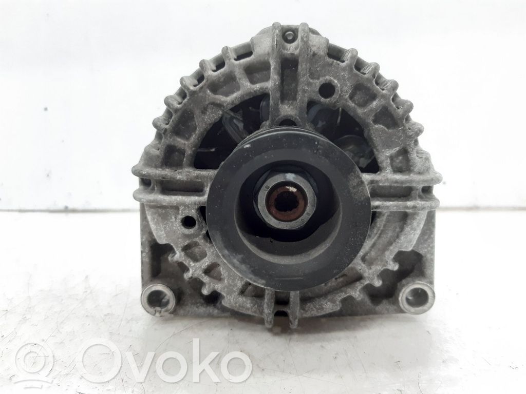 Opel Astra H Generatore/alternatore 