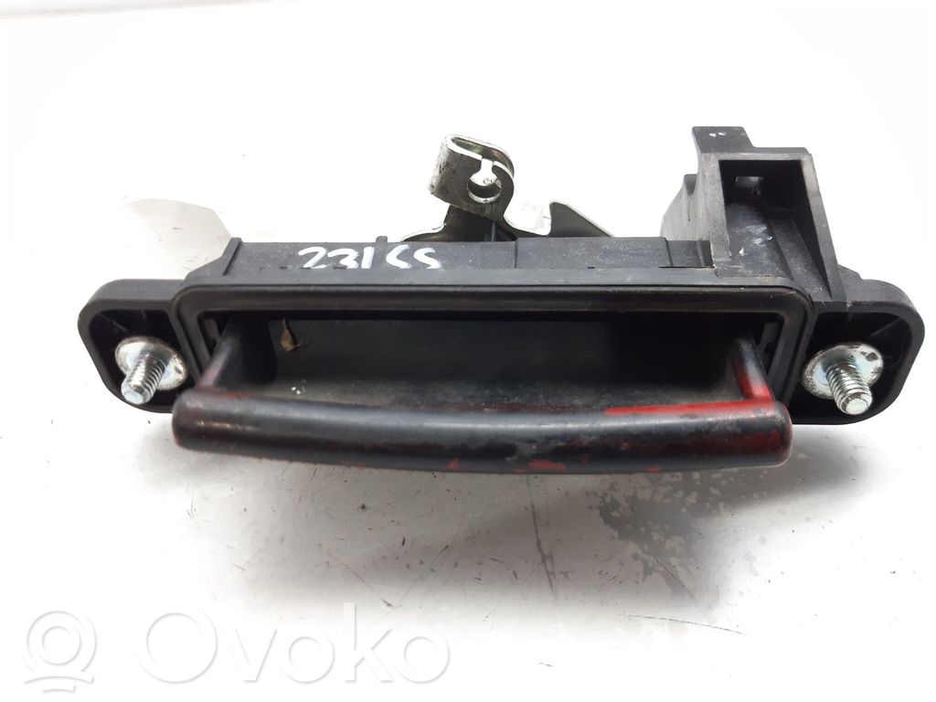 Tailgate trunk handle   BP4K62410A