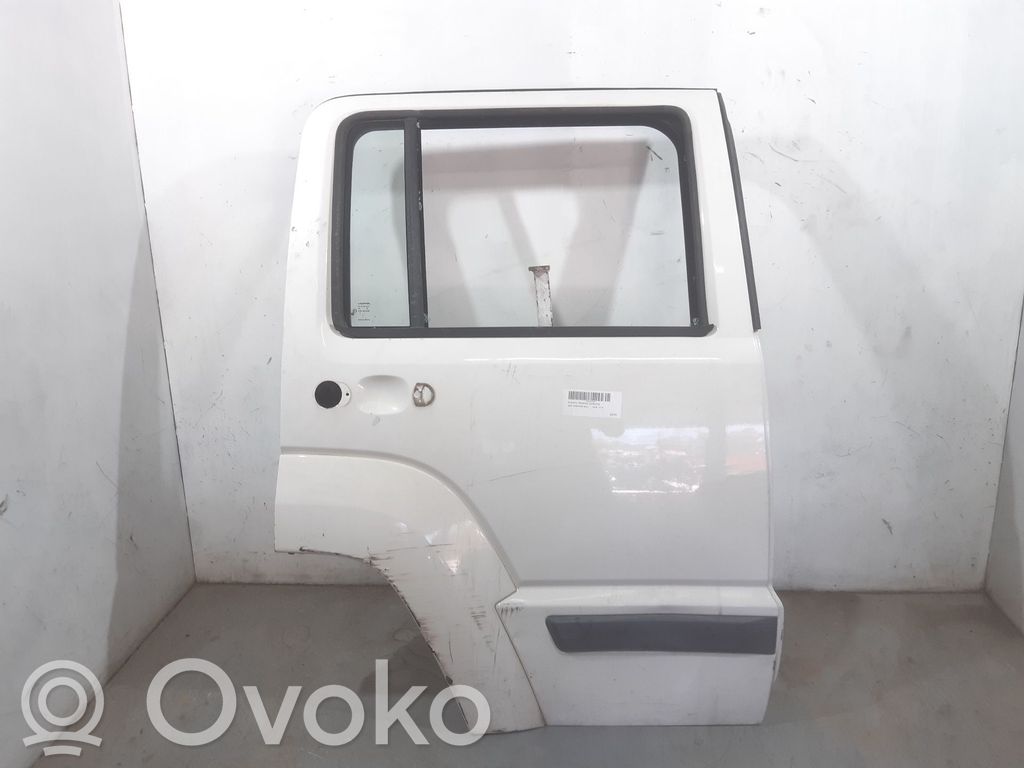 Jeep Cherokee Puerta trasera 