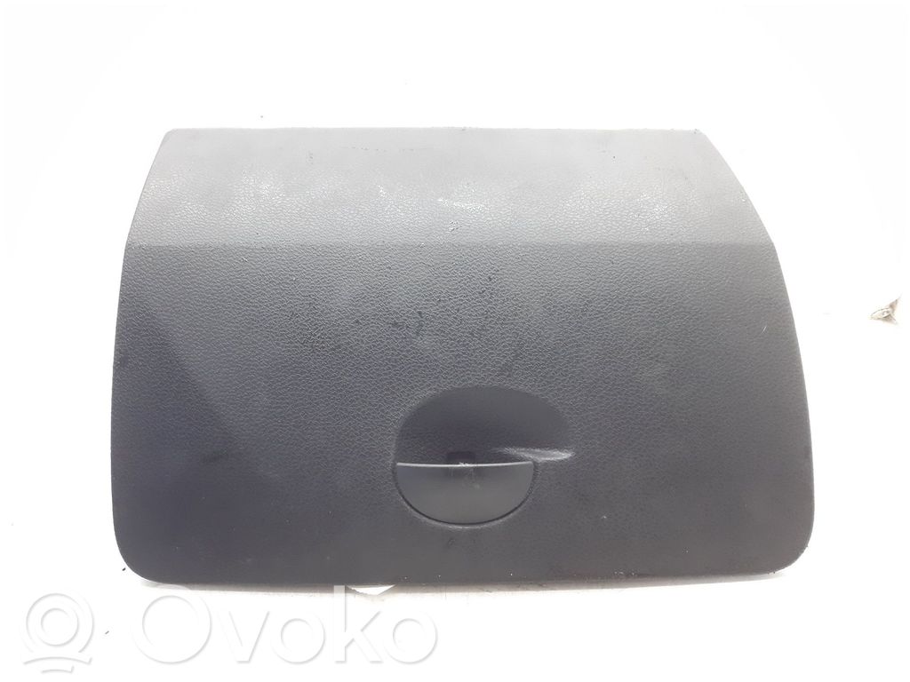 Hansikaslokero   8200707932