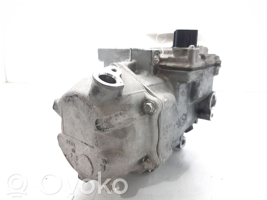 Toyota Yaris Compressore aria condizionata (A/C) (pompa)