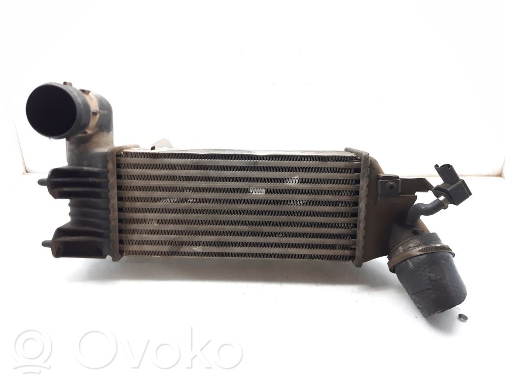 Citroen C5 Interkūlerio radiatorius 