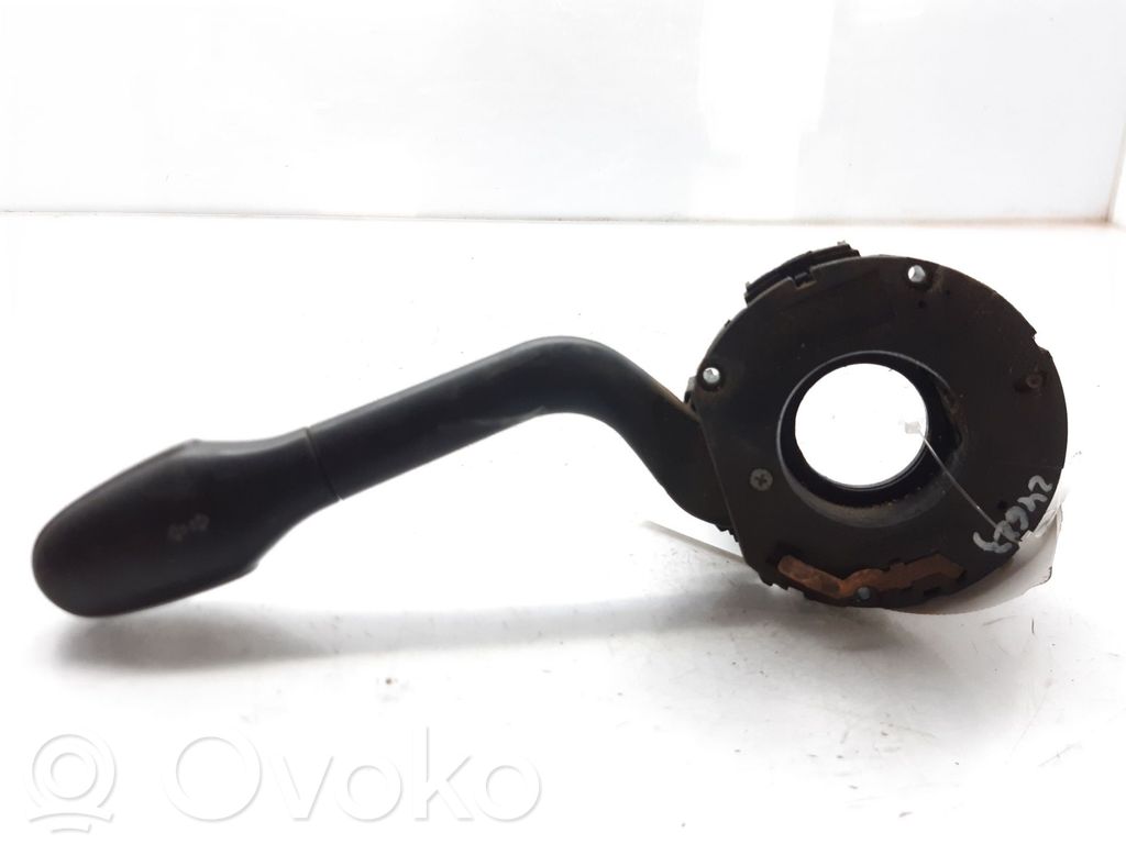 Commodo de clignotant   6N0953513FKZ