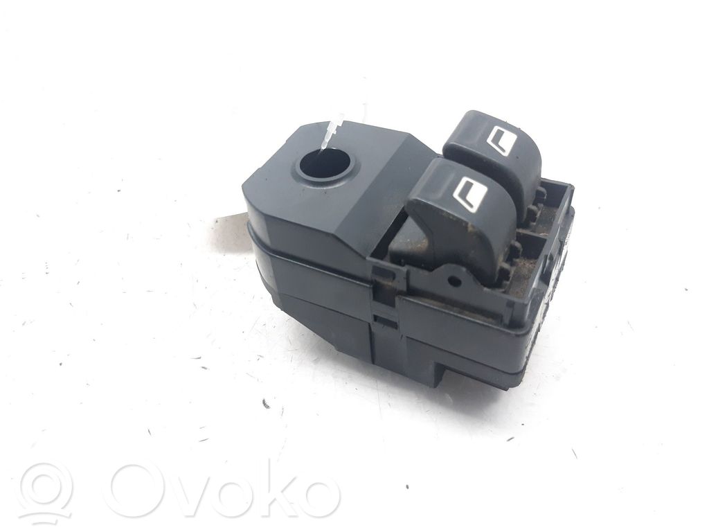 Peugeot 306 Interruptor del elevalunas eléctrico 