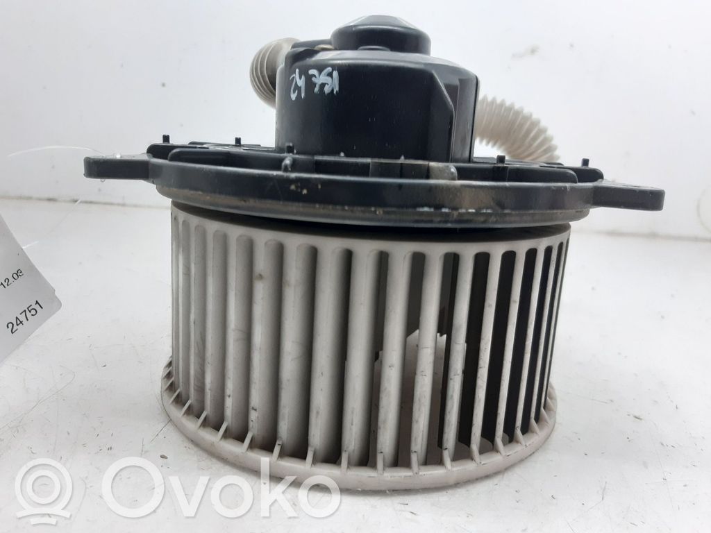 Mazda 323 F Ventilator aerotermă 
