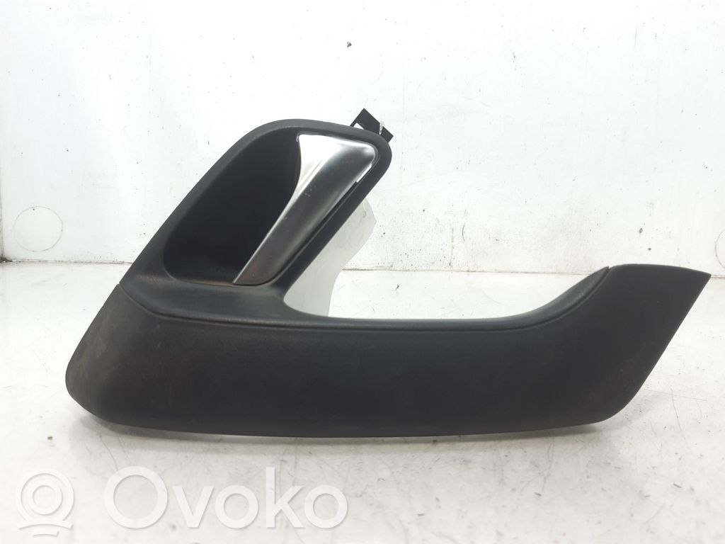 Volkswagen Polo V 6R Manecilla interna puerta trasera 