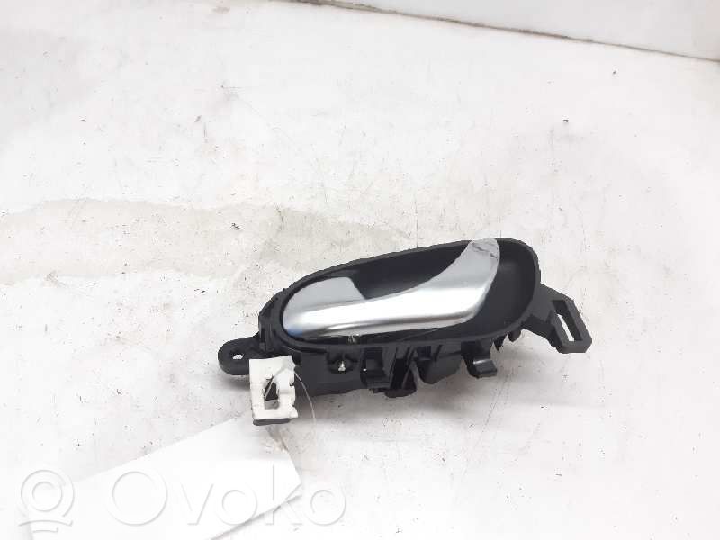 Renault Kadjar Manecilla interna puerta delantera 