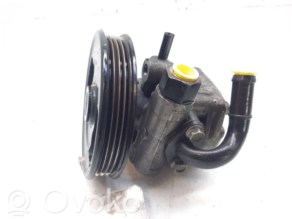 KIA Rio Ohjaustehostimen pumppu 