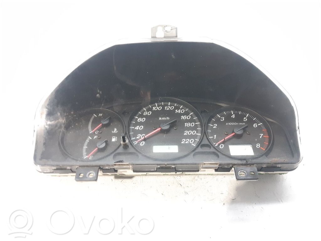 Mazda Premacy Speedometer (instrument cluster) 