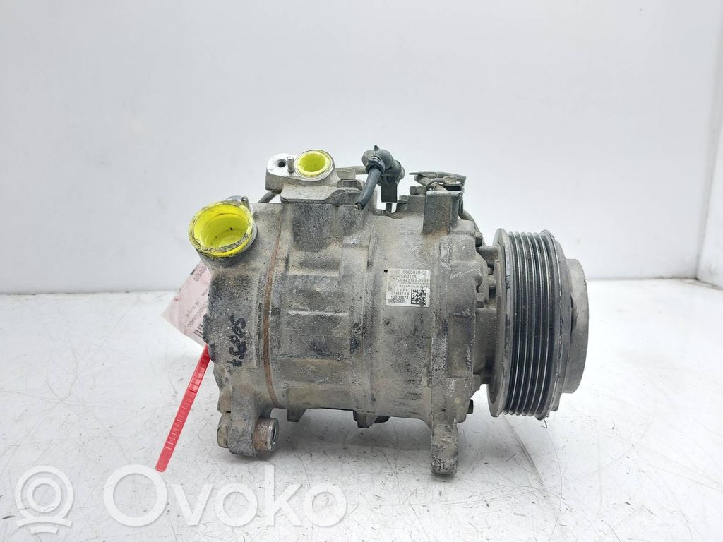 Kompresor / Sprężarka klimatyzacji A/C   64526805070,107451KMS,5PUERTAS