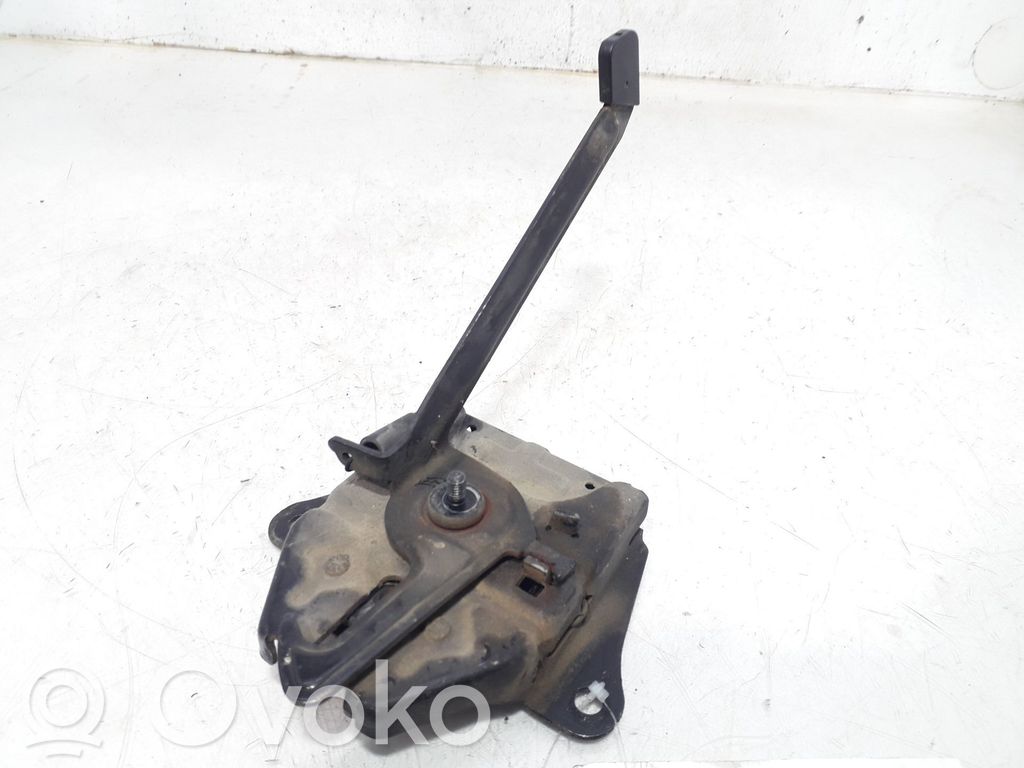 KIA Sorento Serrure de capot