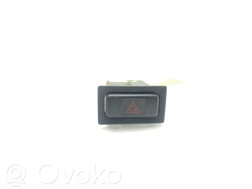 Ford Ranger Botón interruptor de luz de peligro 