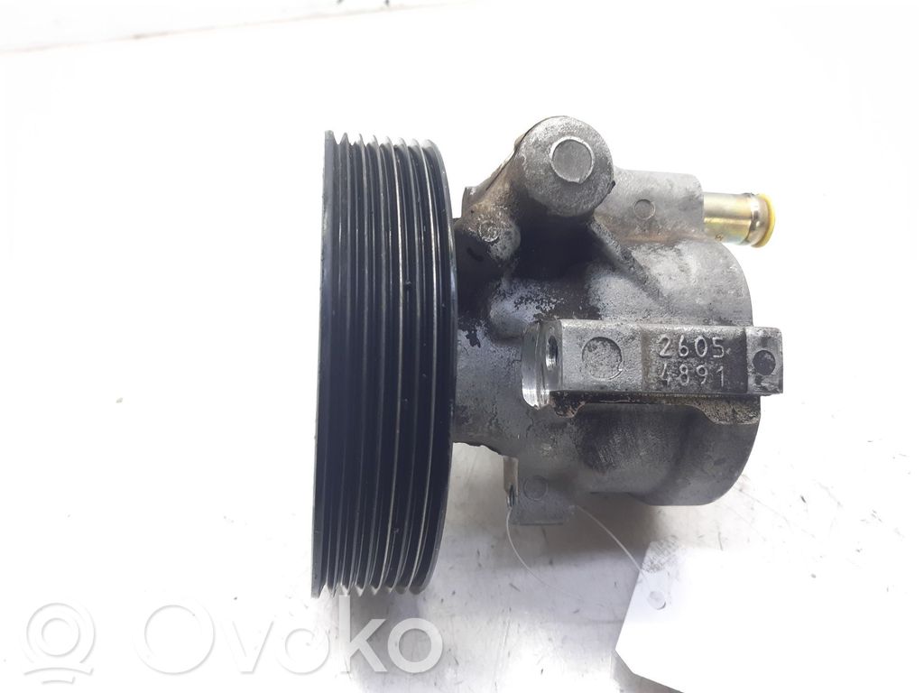 Ohjaustehostimen pumppu   8200100082