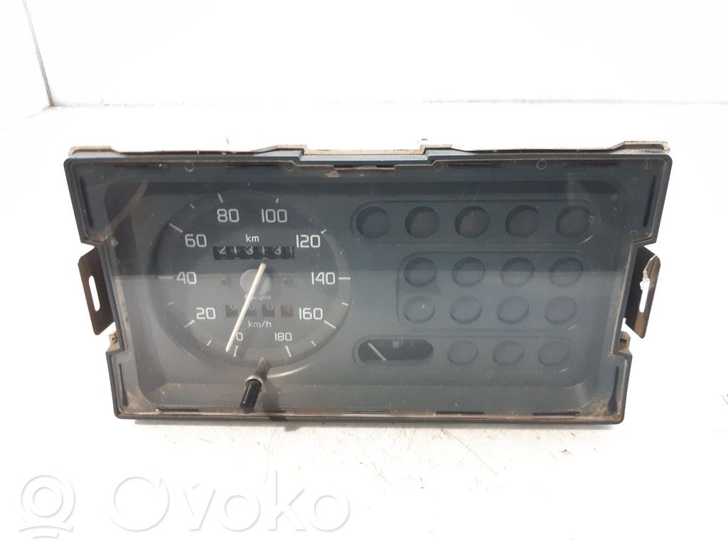 Renault Express Speedometer (instrument cluster) 