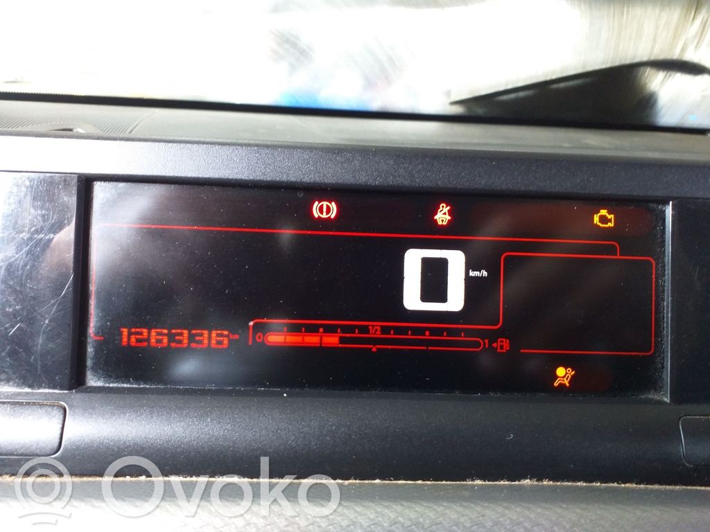 Citroen C4 Cactus Tachimetro (quadro strumenti) 