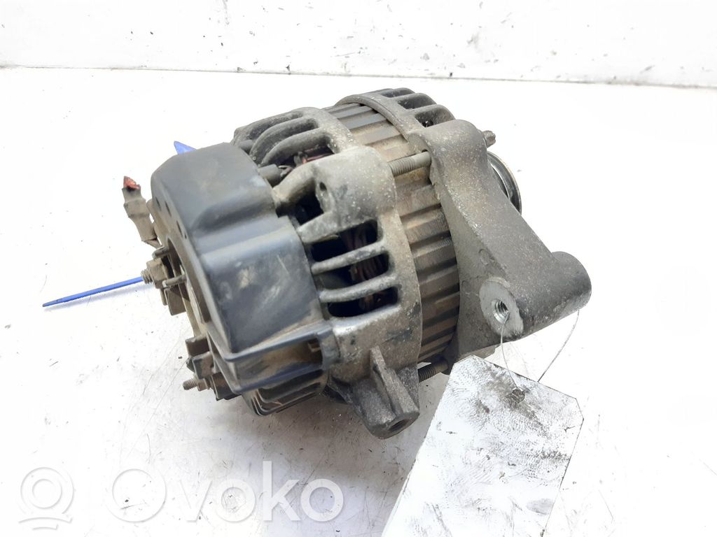 Opel Vectra B Alternador 