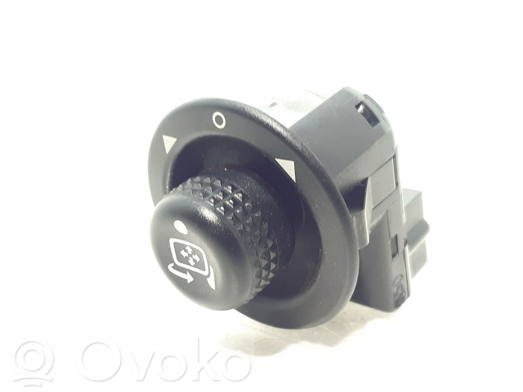 Interruttore specchietto retrovisore   YUF500030