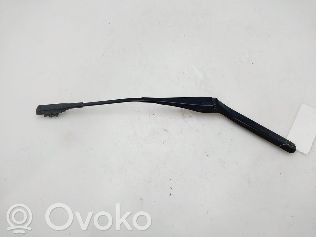 BMW 1 E82 E88 Wischerarm vorne 