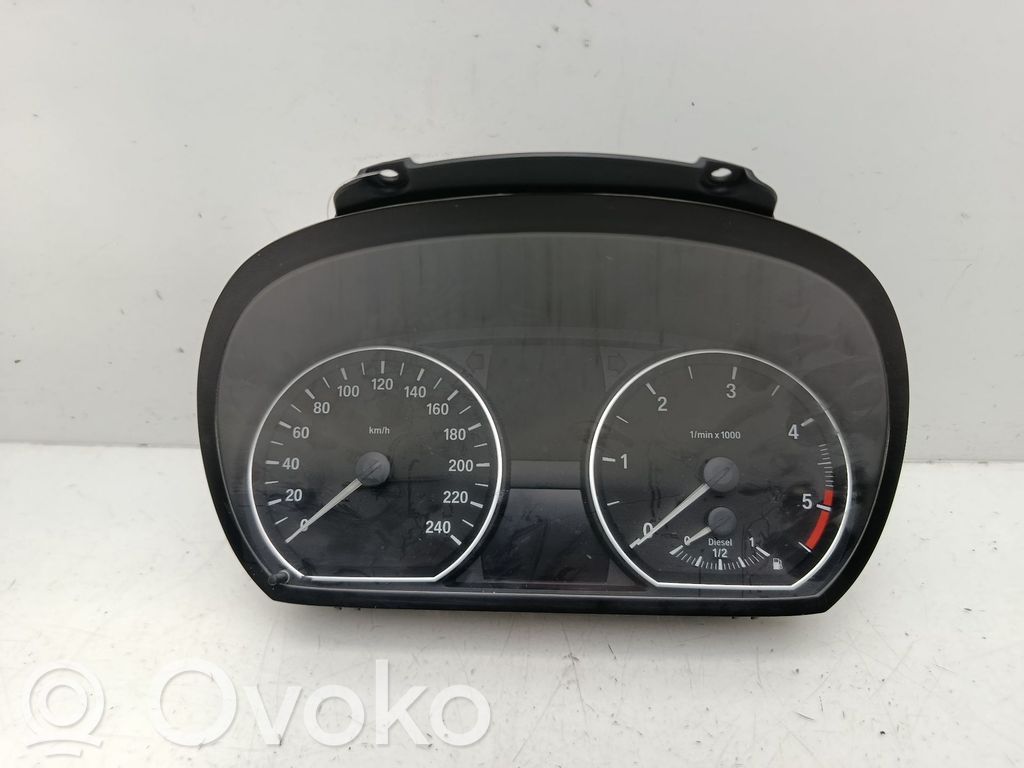 BMW 1 E82 E88 Licznik / Prędkościomierz 