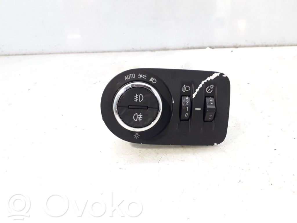 Interruptor de luz   39050757