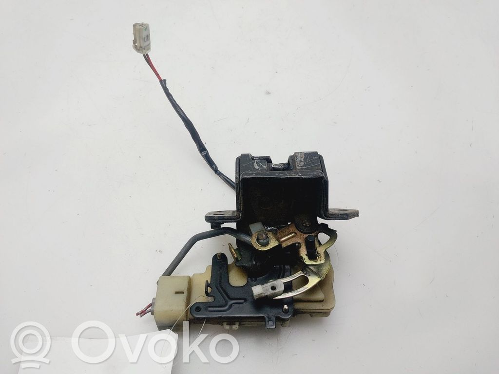Mazda 323 Tailgate lock latch 