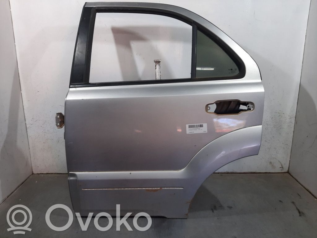 KIA Sorento Galinės durys 