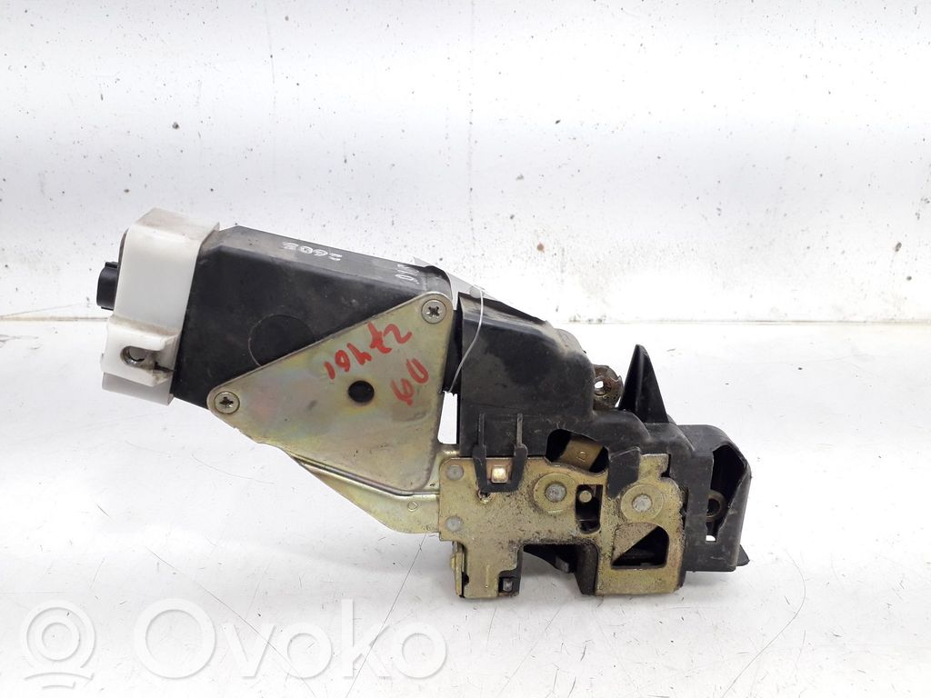 Mitsubishi Space Star Încuietoare ușă față 