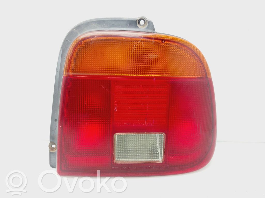 Suzuki Baleno EG Lampa tylna 