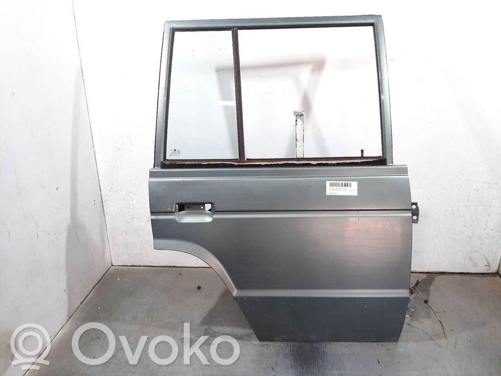 Mitsubishi Pajero Puerta trasera 