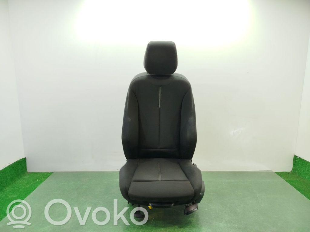 BMW 1 F20 F21 Kuljettajan istuin 