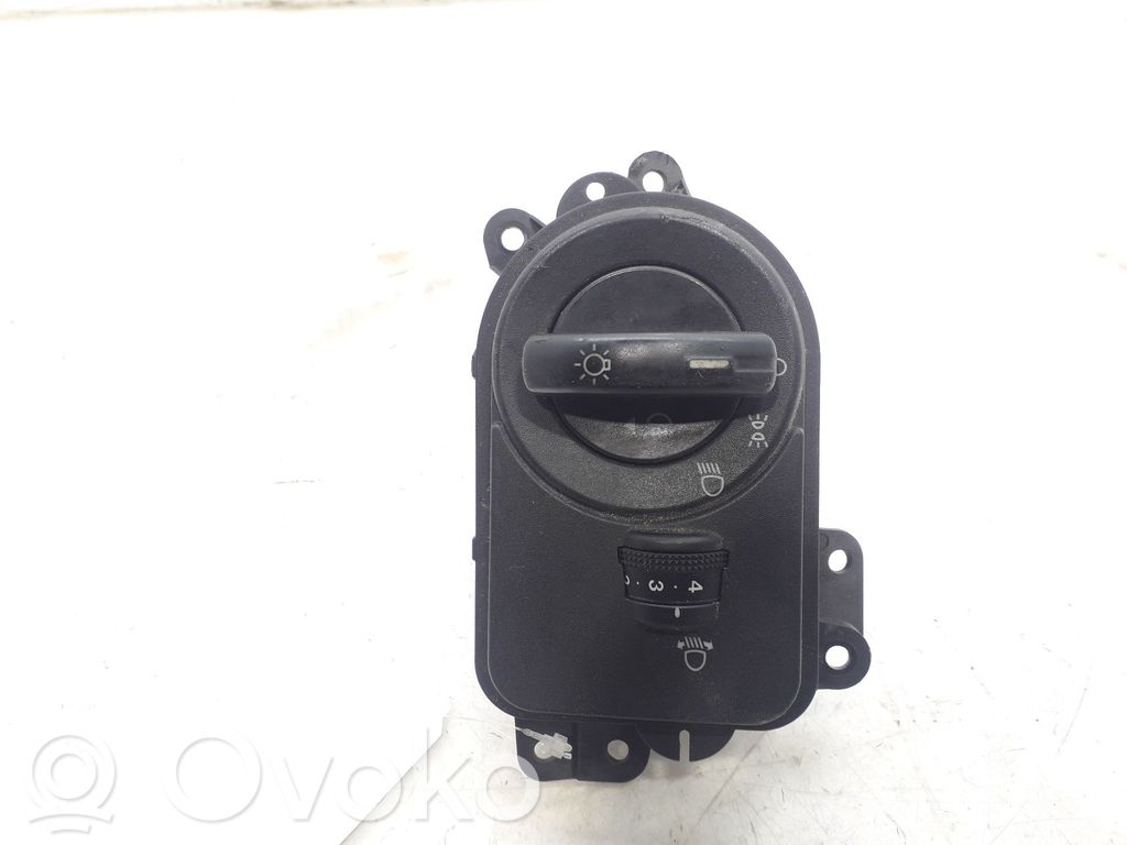 Ford Fiesta Light switch 