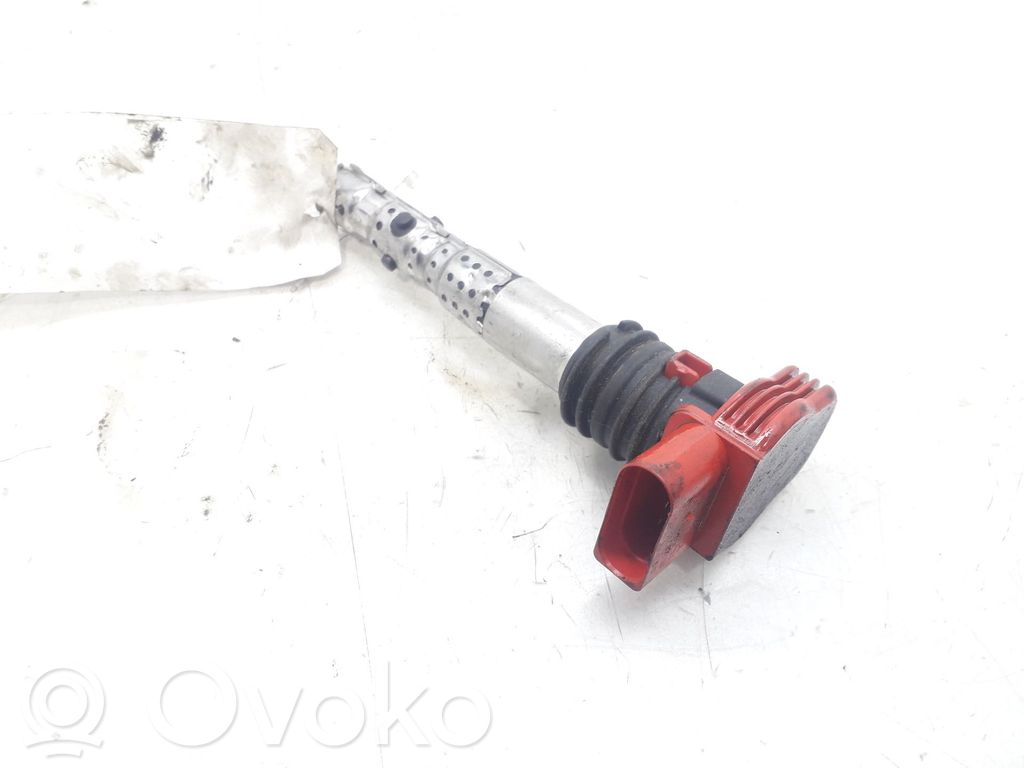 Audi A4 S4 B6 8E 8H Bobină aprindere 