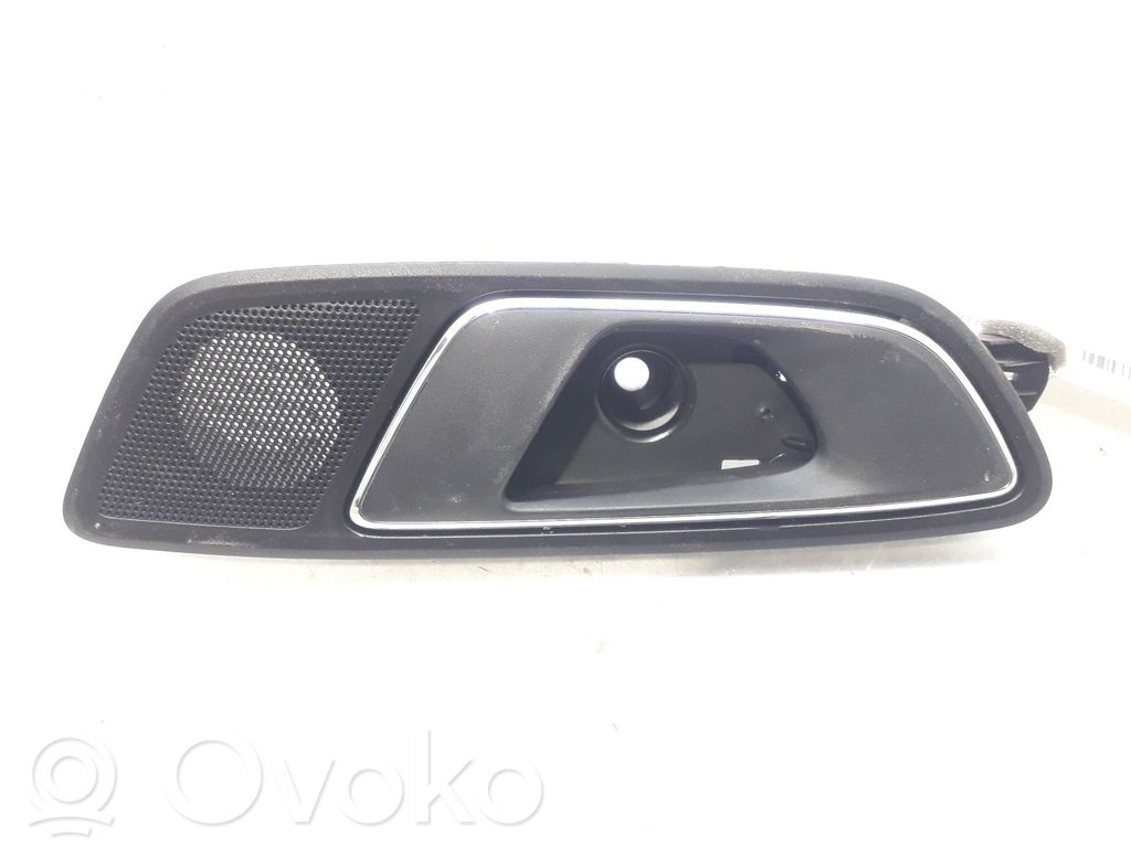 Manecilla interna puerta trasera   5F4839113