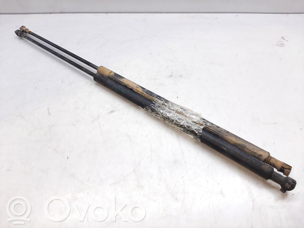 Peugeot 306 Tailgate/trunk strut/damper 
