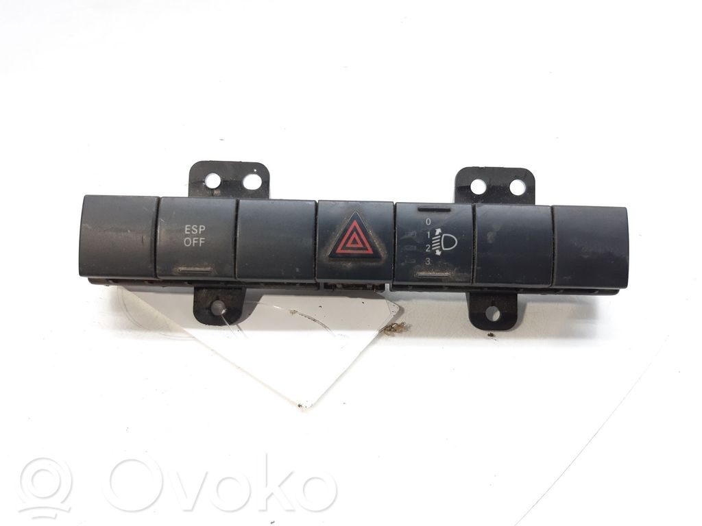 Dodge Journey Botón interruptor de luz de peligro 