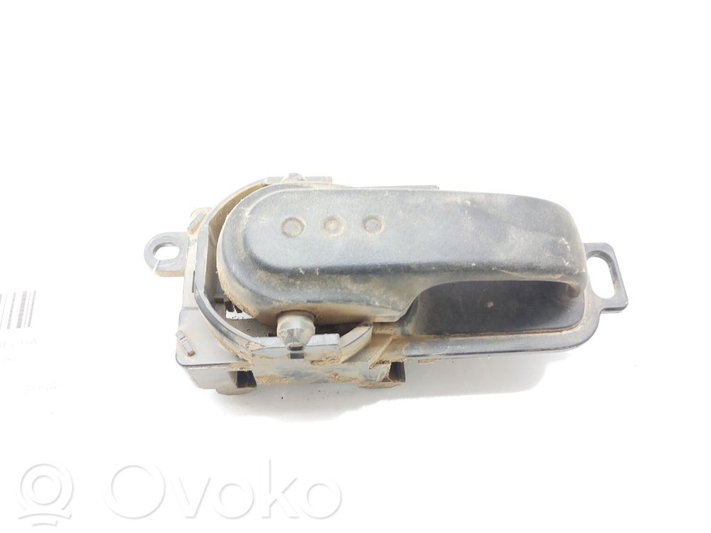 Manecilla interna puerta trasera   80670AX600