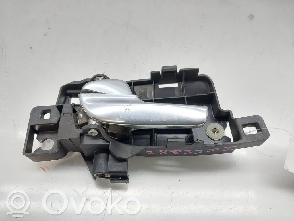 Etuoven sisäkahva   6M21U22601