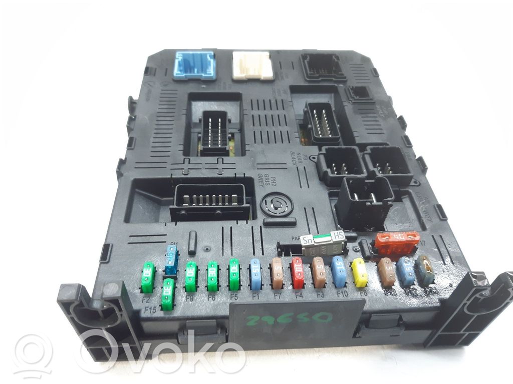 Módulo de fusible   216761594