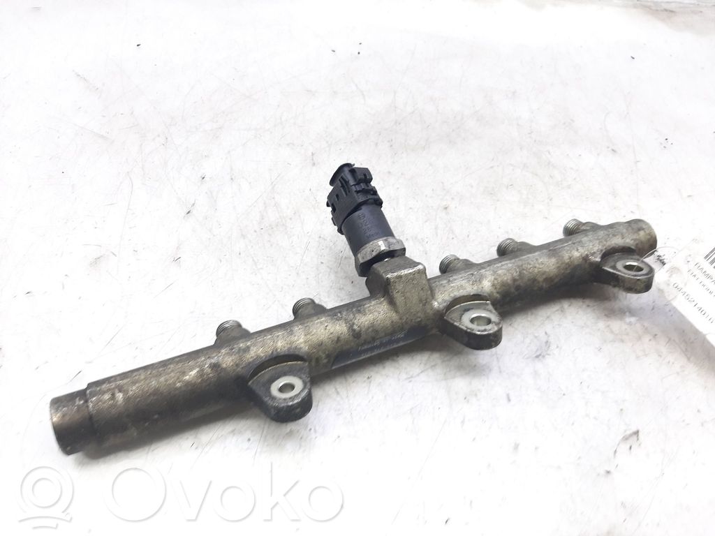 Fiat Doblo Rampă alimentare injectoare 