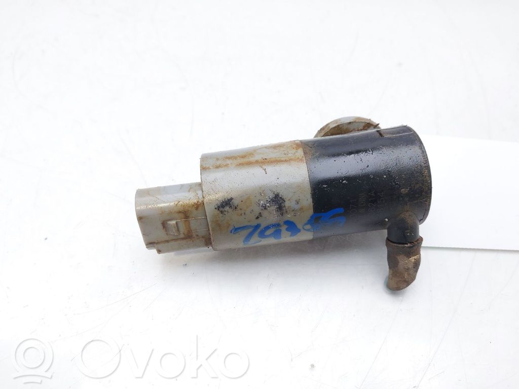Land Rover Range Rover L322 Pompa spryskiwacza szyby przedniej / czołowej 