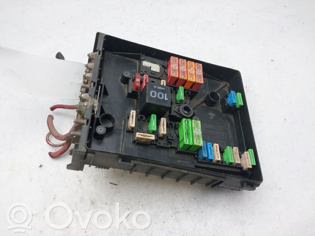 Módulo de fusible   1T1937503A
