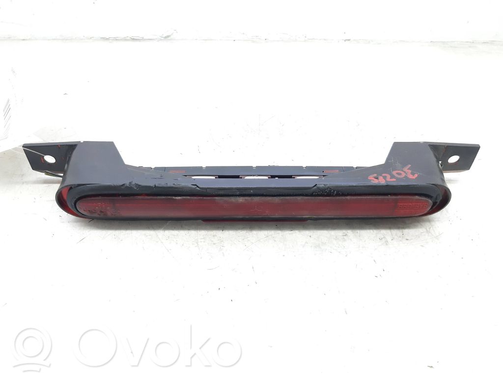 Ford Focus Papildu bremžu signāla lukturis 