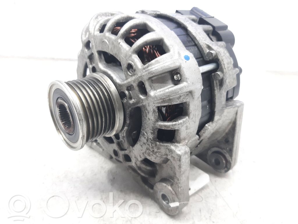 Dacia Sandero Generator/alternator 