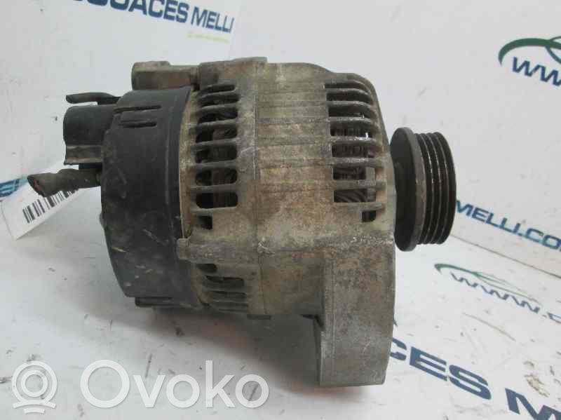 Fiat Punto (176) Alternador 