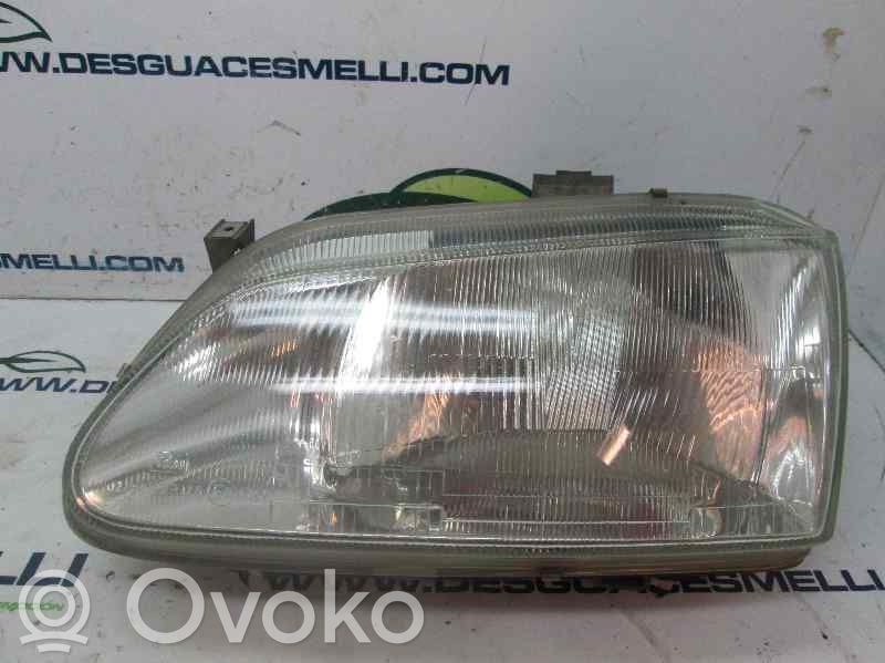 Renault Megane I Scheinwerfer 