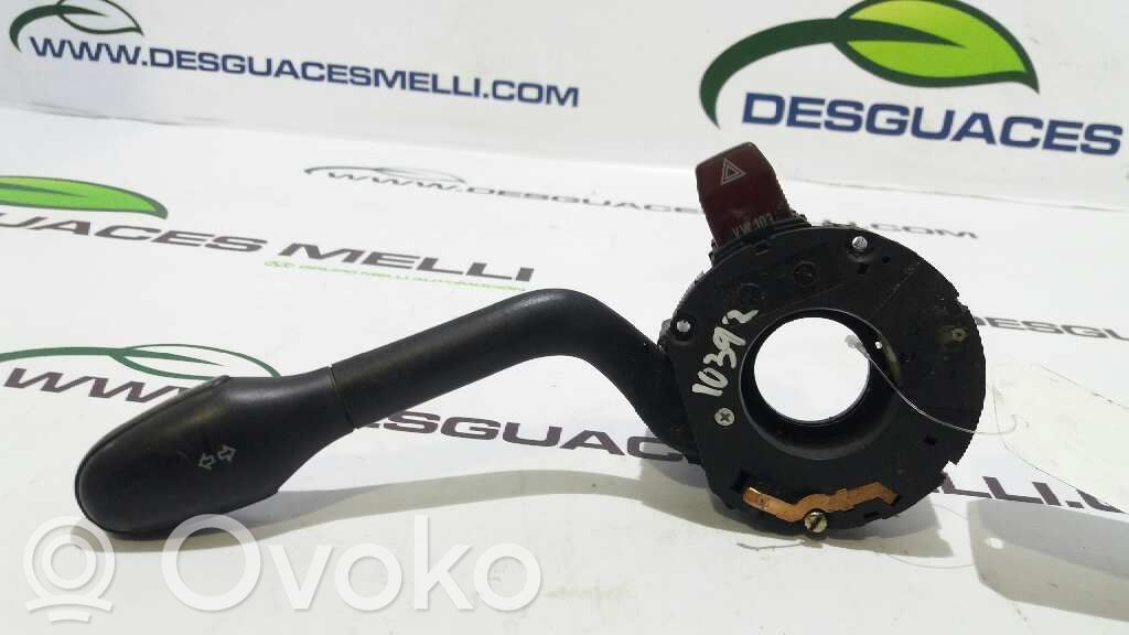 Seat Ibiza I (021A) Palanca de intermitentes 